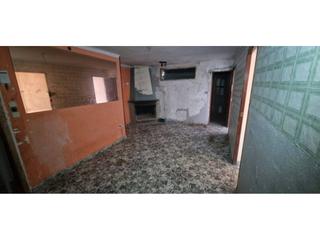Appartement  Sequia. Piso en venta a reformar en canovelles