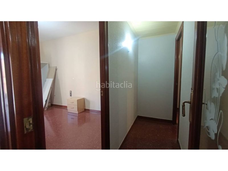 Foto c44c6588-8a56-4af5-9ec4-8ea3c9ffddea. Pis amb calefacció a Sants-Badal Barcelona
