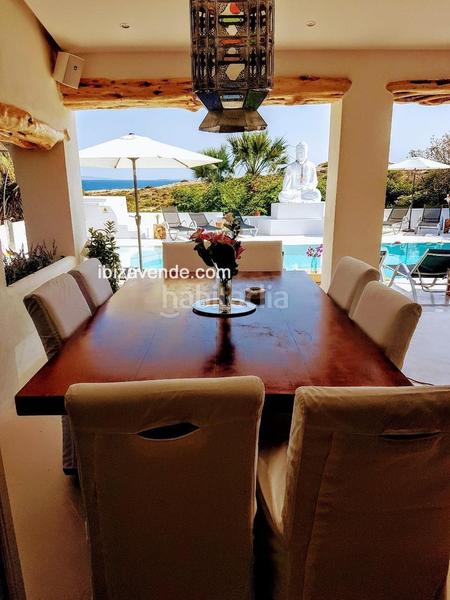 Foto 95b0c8ed-2630-468e-8a9c-f07ec07d6062. Casa amb aparcament piscina a Cap Martinet Santa Eulària