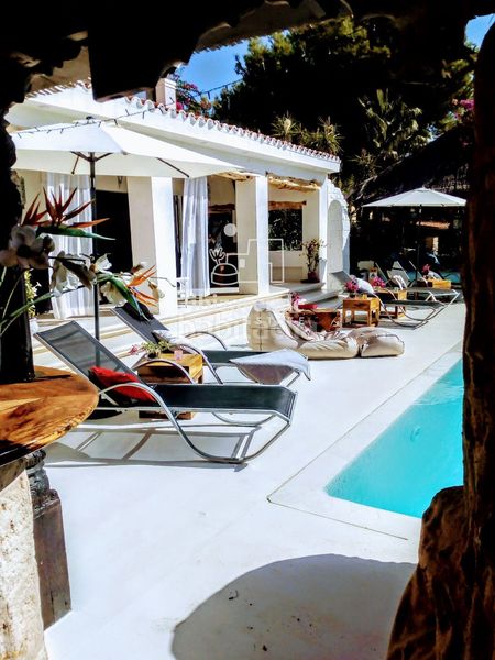 Foto ce377ada-30a2-4d97-9736-27c5beb51f04. Casa amb aparcament piscina a Cap Martinet Santa Eulària