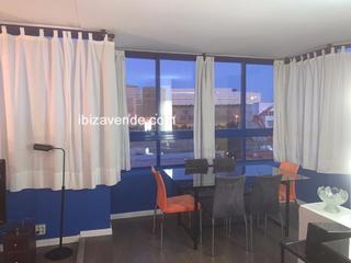 Pis  Juan carlos i. Apartamento moderno y completamente renovado en el paseo marítim