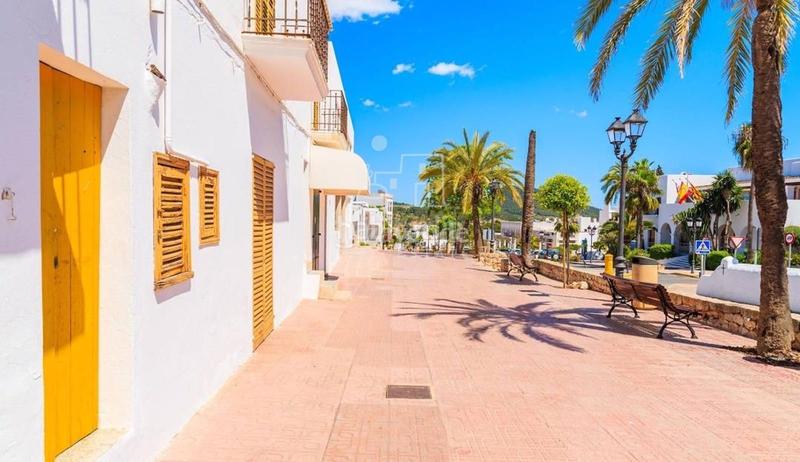 Foto 8788d469-a5f6-4c3c-bfb0-b68c0206fbc7. Xalet amb aparcament piscina a Sant Josep Sant Josep de sa Talaia