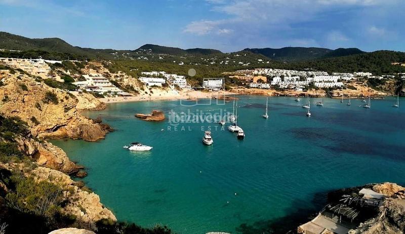 Foto adcabf80-edf6-49d6-9e37-c66463d02ba8. Xalet amb aparcament piscina a Sant Josep Sant Josep de sa Talaia