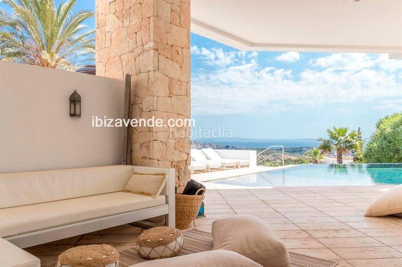 Foto a2067a88-00cd-41d3-bc74-0d7188b9d936. Xalet amb aparcament piscina a Sant Agustí-Cala de Bou Sant Josep de sa Talaia