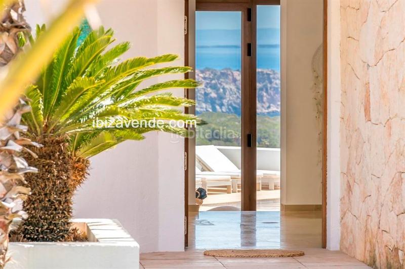 Foto db1684c5-e7a9-4795-9a68-8cfde2ea9e2b. Xalet amb aparcament piscina a Sant Agustí-Cala de Bou Sant Josep de sa Talaia