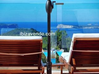 Xalet  Cala salada. Impresionante villa en las colinas de cala salada
