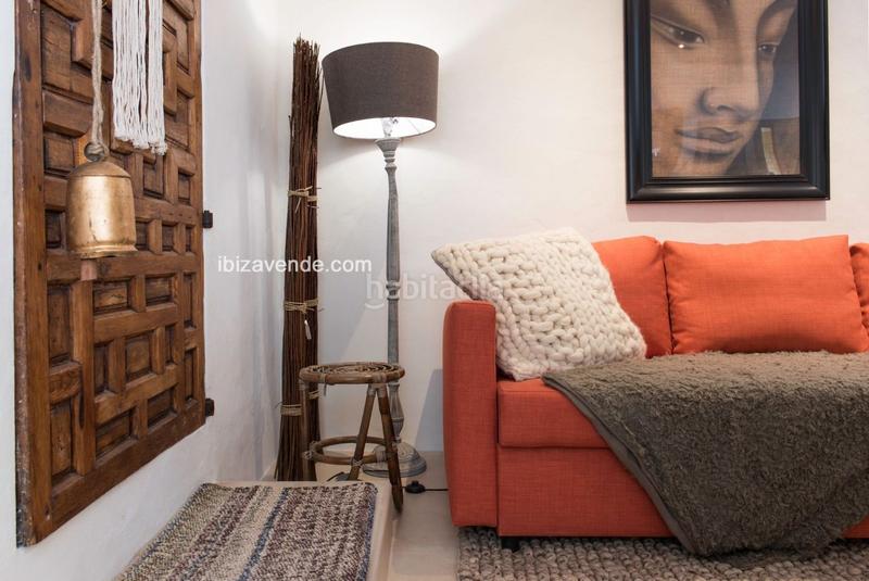 Foto bd04f81a-b199-4042-bda6-91f52bae39f6. Miete zweistöckige wohnung mit heizung in Dalt Vila-La Marina Ibiza