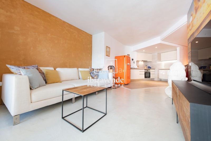 Foto e2b5291a-3301-4658-8f4a-6de9e8c029b3. Alquiler piso fantástico piso moderno en marina botafoch alquiler invierno en Ibiza