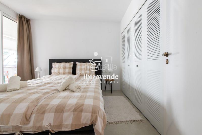 Foto b6342fdb-43c8-4ba6-968c-ba0cc3bdb09c. Location appartement avec chauffage piscine dans Marina Botafoc-Talamanca Ibiza