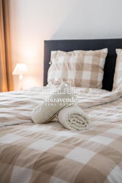 Foto c379cc6f-7689-4486-9b43-77b8c8a89776. Miete etagenwohnung mit heizung pool in Marina Botafoc-Talamanca Ibiza