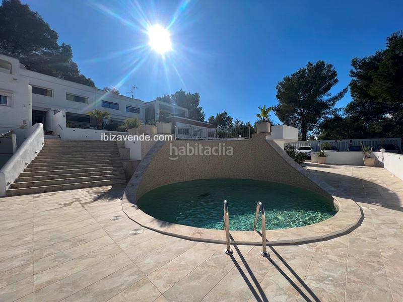 Foto 307ca890-62f9-4fa7-8bf6-eb192fc14d54. Piso atico en Can Furnet con terraza y jardín privado. en Santa Eulària