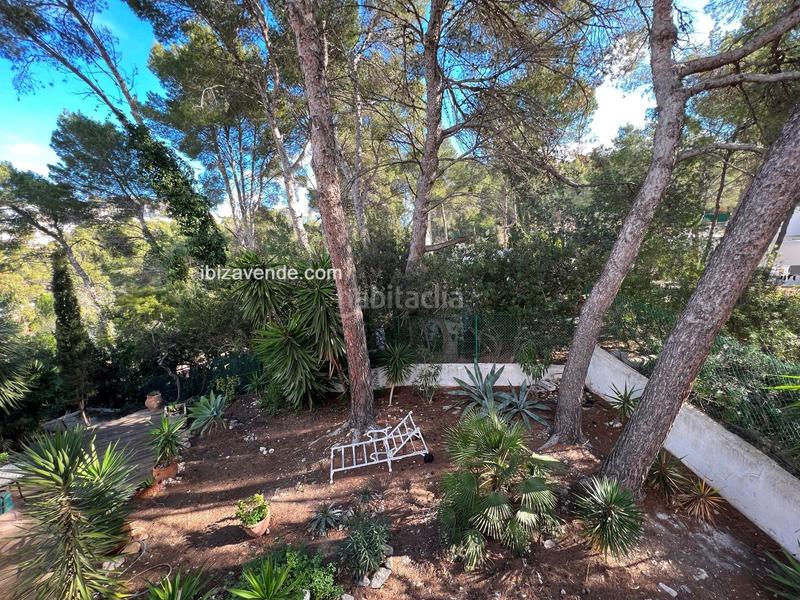 Foto 756ff181-b672-4cb0-b723-a18a9b8e8a57. Piso atico en Can Furnet con terraza y jardín privado. en Santa Eulària