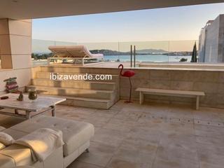 Lloguer Pis  Cap martinet. Lujoso adosado en talamanca con vistas al mar y a dalt vila.