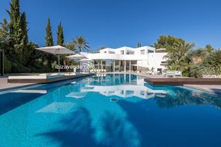 Casa  N/a. Villa de lujo en santa gertrudis