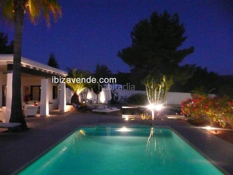 Foto 99665b75-340d-4282-9eb5-a2bd3617e485. Casa impresionante casa en cala tarida en Cala Vedella-Cala Tarida Sant Josep de sa Talaia