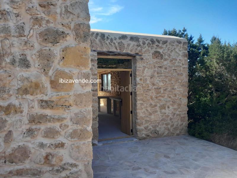 Foto cd6ee514-ff7a-464f-a52d-d791a54b9cad. Xalet amb calefacció aparcament piscina a Es Cubells Sant Josep de sa Talaia