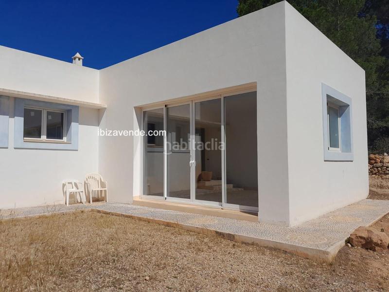 Foto d70d3a5e-76cd-4d82-8342-f85691c4025c. Xalet amb calefacció aparcament piscina a Es Cubells Sant Josep de sa Talaia