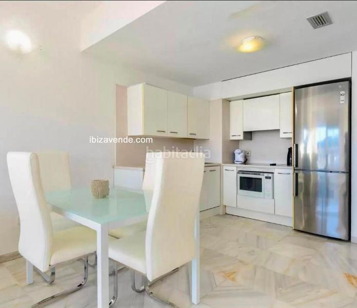 Foto e7790967-4321-4e07-9afe-04475b269392. Piso maravilloso apartamento en edificio girasoles, marina botafoc, en Ibiza