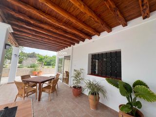 Rent House  Diseminado cas negres. Casa payesa en san vicente