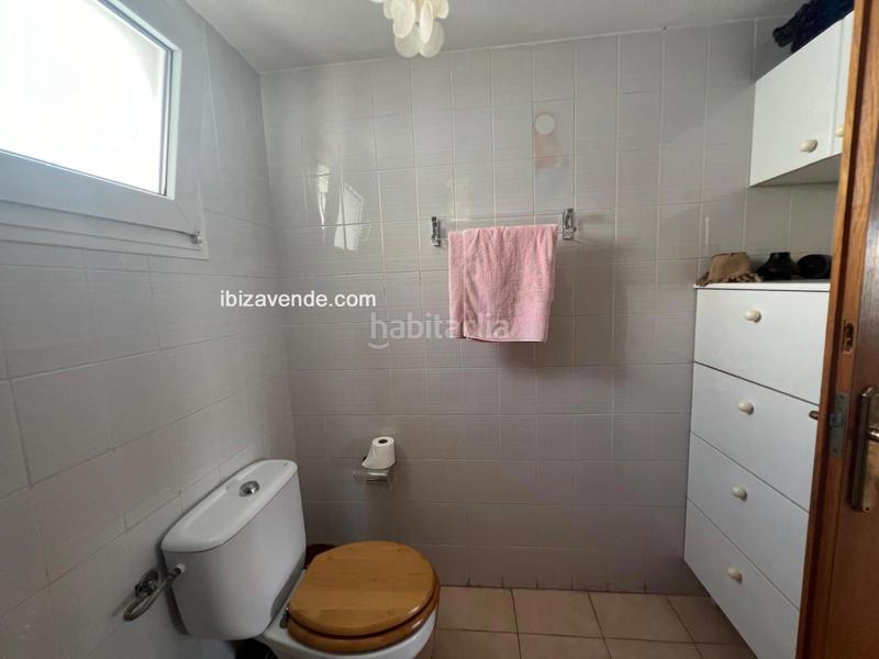 Foto 63b64d0f-5e5d-483e-834a-12c46616c380. Penthouse with parking pool in S´Eixample-Can Misses Ibiza