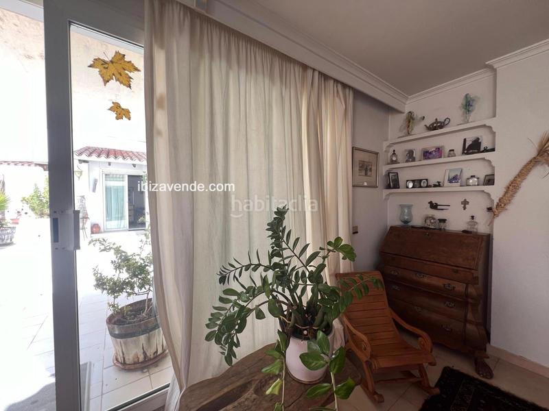 Foto 6809bfcd-6ad2-41ca-87fc-5e7e8d6a311d. Penthouse with parking pool in S´Eixample-Can Misses Ibiza