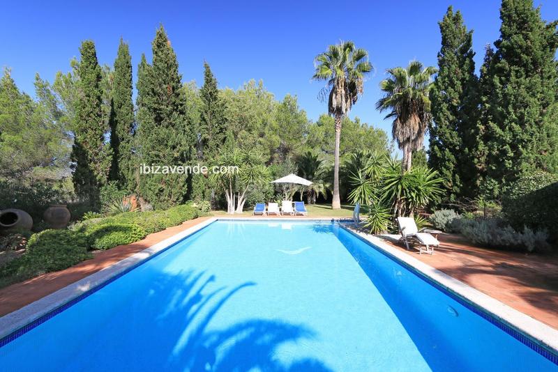 Foto caf6c83d-a0ec-44fa-abde-594035d19e5c. Maison avec chauffage parking piscine dans Santa Eulària des riu Santa Eulària