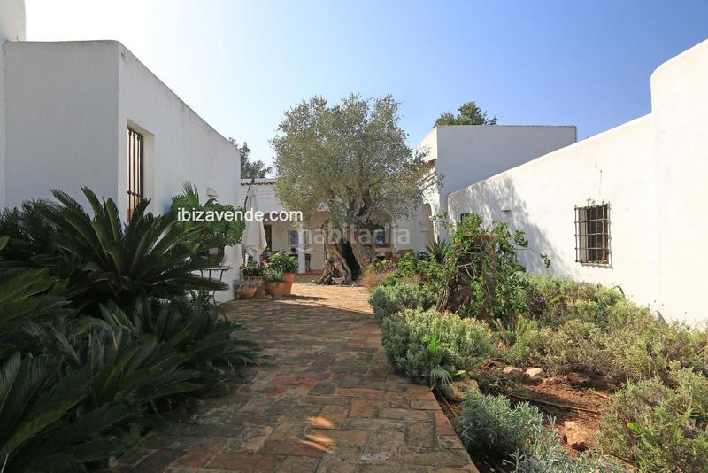 Foto e38050fc-e712-4900-955d-18bfc4c2c9cf. Maison avec chauffage parking piscine dans Santa Eulària des riu Santa Eulària