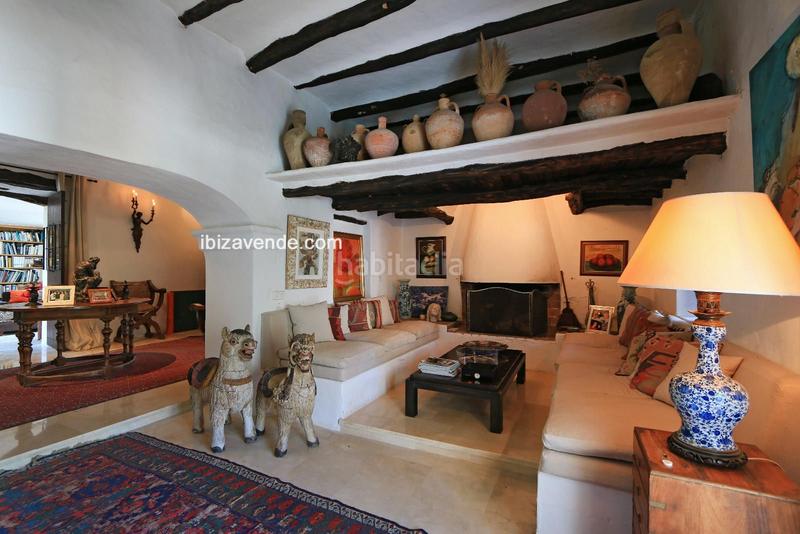 Foto ef6885fc-4831-40a6-a35d-b5f5fdd67c6d. Maison avec chauffage parking piscine dans Santa Eulària des riu Santa Eulària