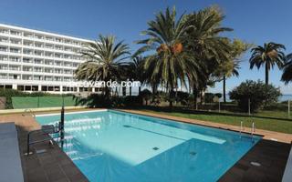 Rent Flat  Pere matutes noguera. Piso a estrenar en playa den bossa en primera linea.