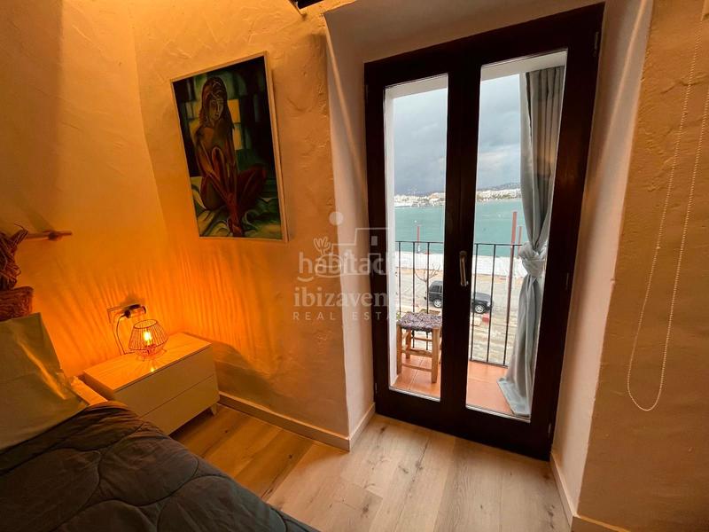 Foto c69e9898-1700-4e09-80db-f660aa62b634. Miete etagenwohnung mit heizung in Dalt Vila-La Marina Ibiza
