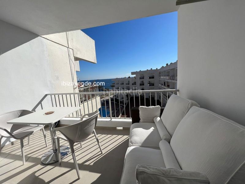 Foto 849d1758-e016-4d85-a993-01fa2cc99a8a. Alquiler piso  nuevo en primera linea de playa con vistas al mar. en Ibiza