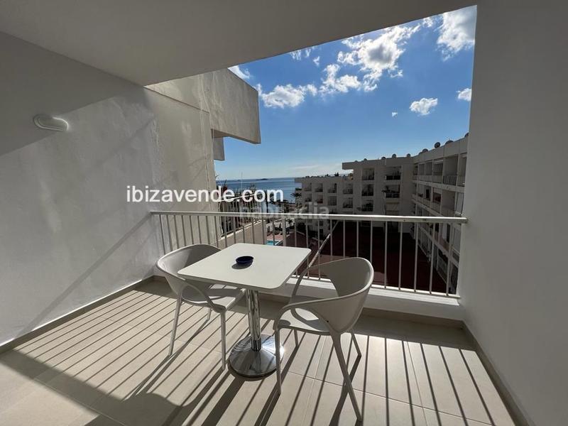 Foto 84a13b67-55f7-4b29-8e21-cd4283d7a99e. Alquiler piso  nuevo en primera linea de playa con vistas al mar. en Ibiza