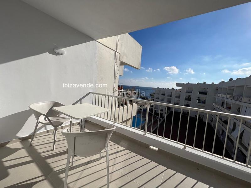 Foto a61cd6ea-084e-4edf-9398-bc8c5fcad20f. Rent flat with heating pool in Ses Figueretes - Platja d'en Bossa - Cas Serres Ibiza