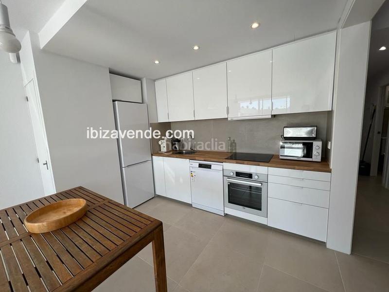 Foto d8d829bf-9fdb-461a-8948-2bf76ccd9a52. Rent flat with heating pool in Ses Figueretes - Platja d'en Bossa - Cas Serres Ibiza