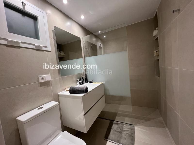Foto e20992db-2024-476c-a9ce-8f19e99ca6b3. Rent flat with heating pool in Ses Figueretes - Platja d'en Bossa - Cas Serres Ibiza