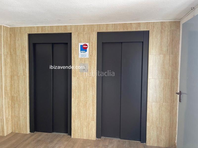 Foto e9836fb6-a71c-49d7-acc4-917491d55162. Rent flat with heating pool in Ses Figueretes - Platja d'en Bossa - Cas Serres Ibiza