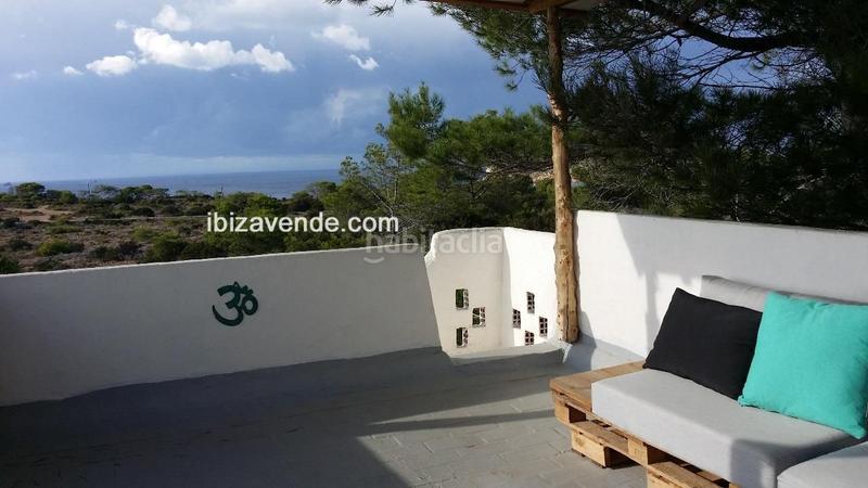 Foto 592d8725-a3bf-489d-bb59-7fa7229f8ed3. Rent house with heating parking in Cala Vedella-Cala Tarida Sant Josep de sa Talaia