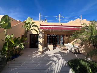 Location Maison jumelée  N/a. Encantador adosado en cala molí con vistas al mar para 11 meses