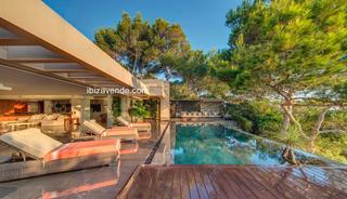 Casa  N/a. Magnífica villa con vistas al mar en cala molí