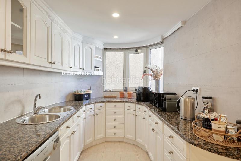 Foto 1f068cd4-f467-4c02-9089-d73ab6fa5c47. Location appartement avec chauffage parking piscine dans Ibiza