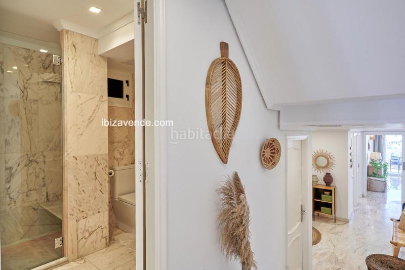 Foto efa79b2a-152f-4867-8611-db78778e4405. Location appartement avec chauffage parking piscine dans Ibiza