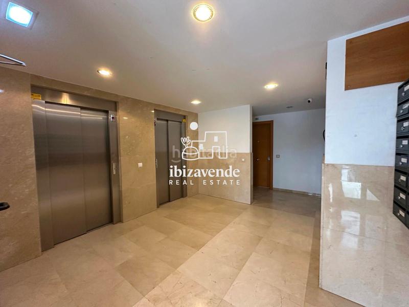 Foto 85e3abe1-9f9d-43c8-8372-7d47572e9af9. Alquiler piso moderno piso en botafoc en el edificio avante en Ibiza