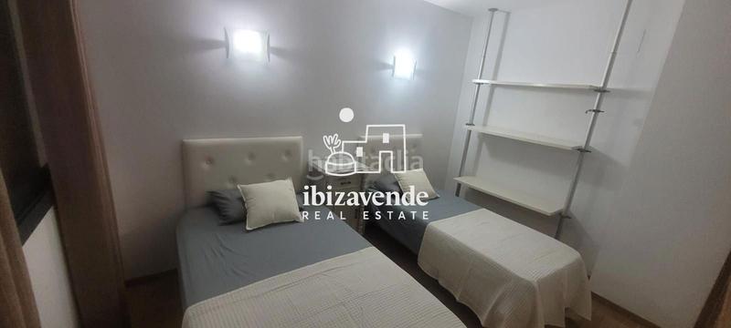 Foto a0b8f821-4614-4a3b-a213-d8b2330cde08. Alquiler piso moderno piso en botafoc en el edificio avante en Ibiza