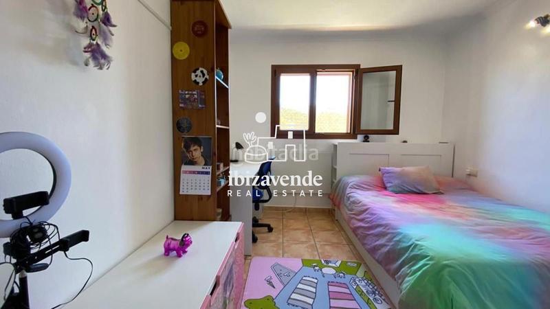 Foto 026f4aef-3f9d-4769-9410-6f6843282c43. Xalet amb calefacció aparcament piscina a Santa Eulària des riu Santa Eulària