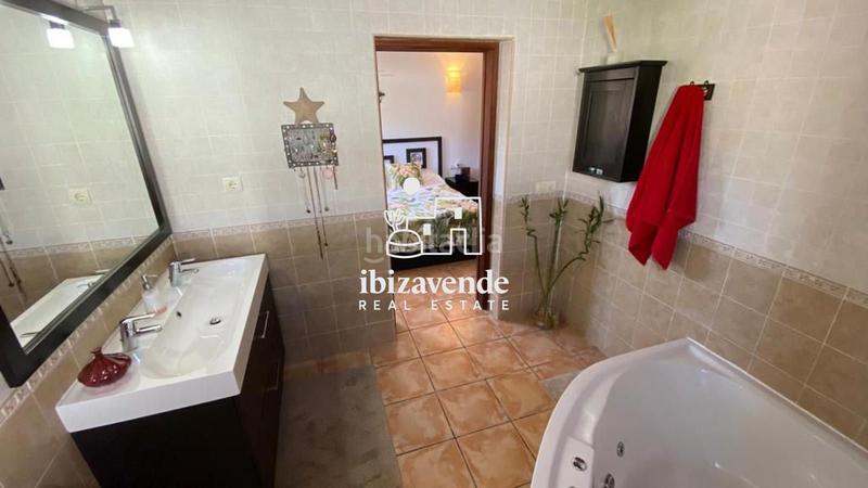 Foto 43ba10d6-db78-478c-8e14-b2713de5b1ab. Xalet amb calefacció aparcament piscina a Santa Eulària des riu Santa Eulària