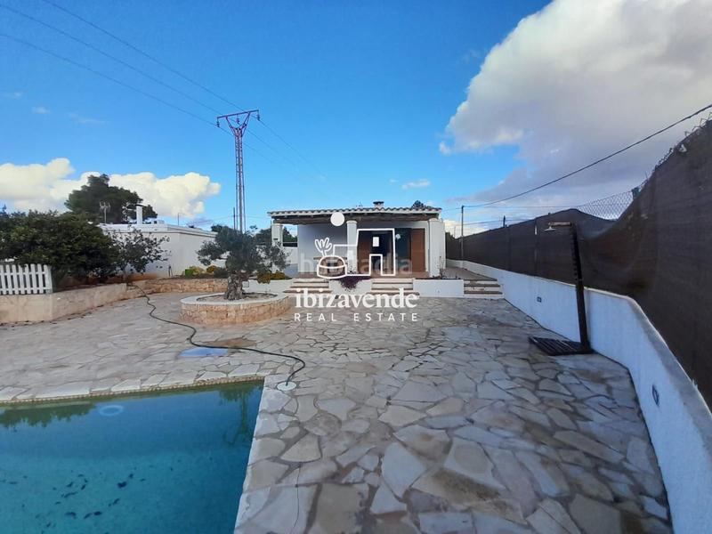 Foto bc707935-a79a-43fb-a346-70e5c2f03e5d. Xalet amb calefacció aparcament piscina a Santa Eulària des riu Santa Eulària