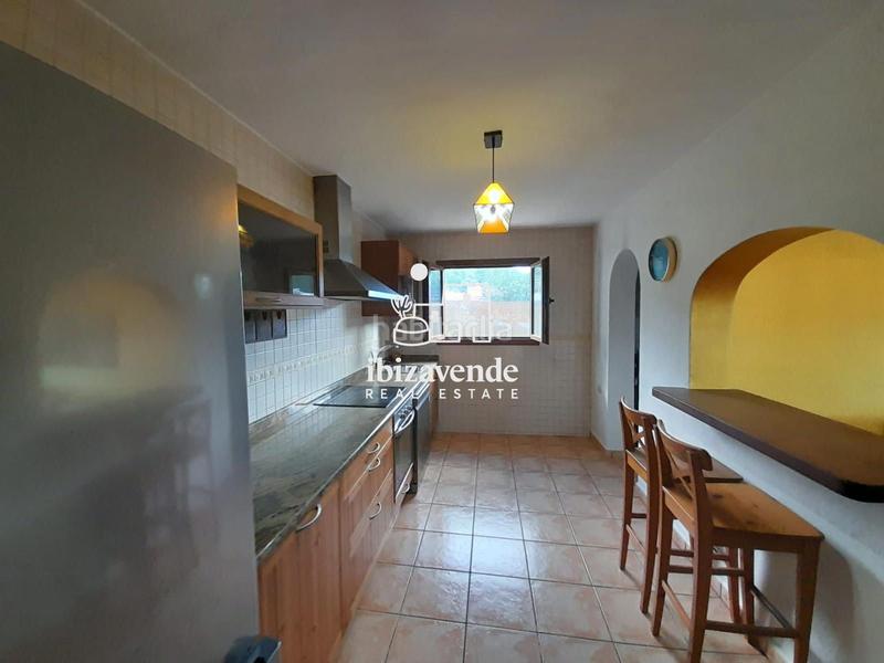 Foto faa4663d-07d6-44ed-bedd-3efe8702d328. Xalet amb calefacció aparcament piscina a Santa Eulària des riu Santa Eulària