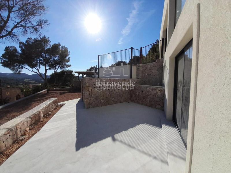 Foto 20bbe917-5e54-4345-9e5a-6b659643b61d. Chalet mit heizung parking pool in Santa Eulària des riu Santa Eulària