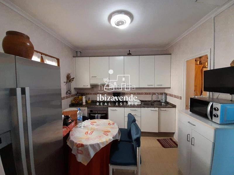 Foto be466b3f-1603-4fc8-b08e-ff700fc66b0a. Casa amb calefacció a Puig des Molins Ibiza