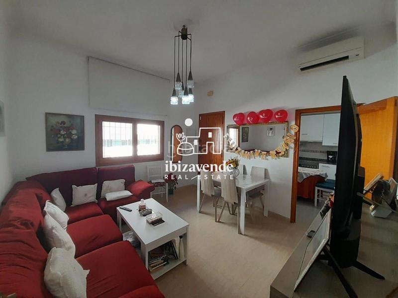 Foto db0d360b-76e6-4321-882a-e293607c8901. Casa amb calefacció a Puig des Molins Ibiza